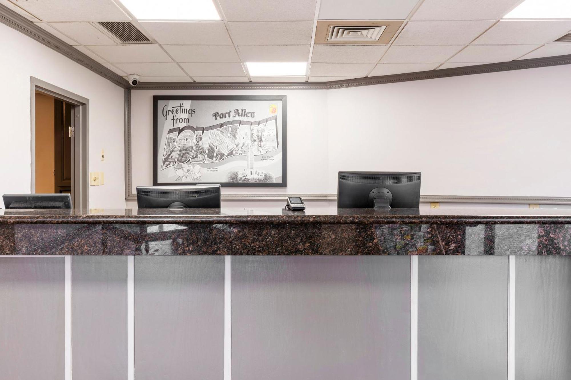 Oyo Hotel Port Allen La I-10 West Εξωτερικό φωτογραφία