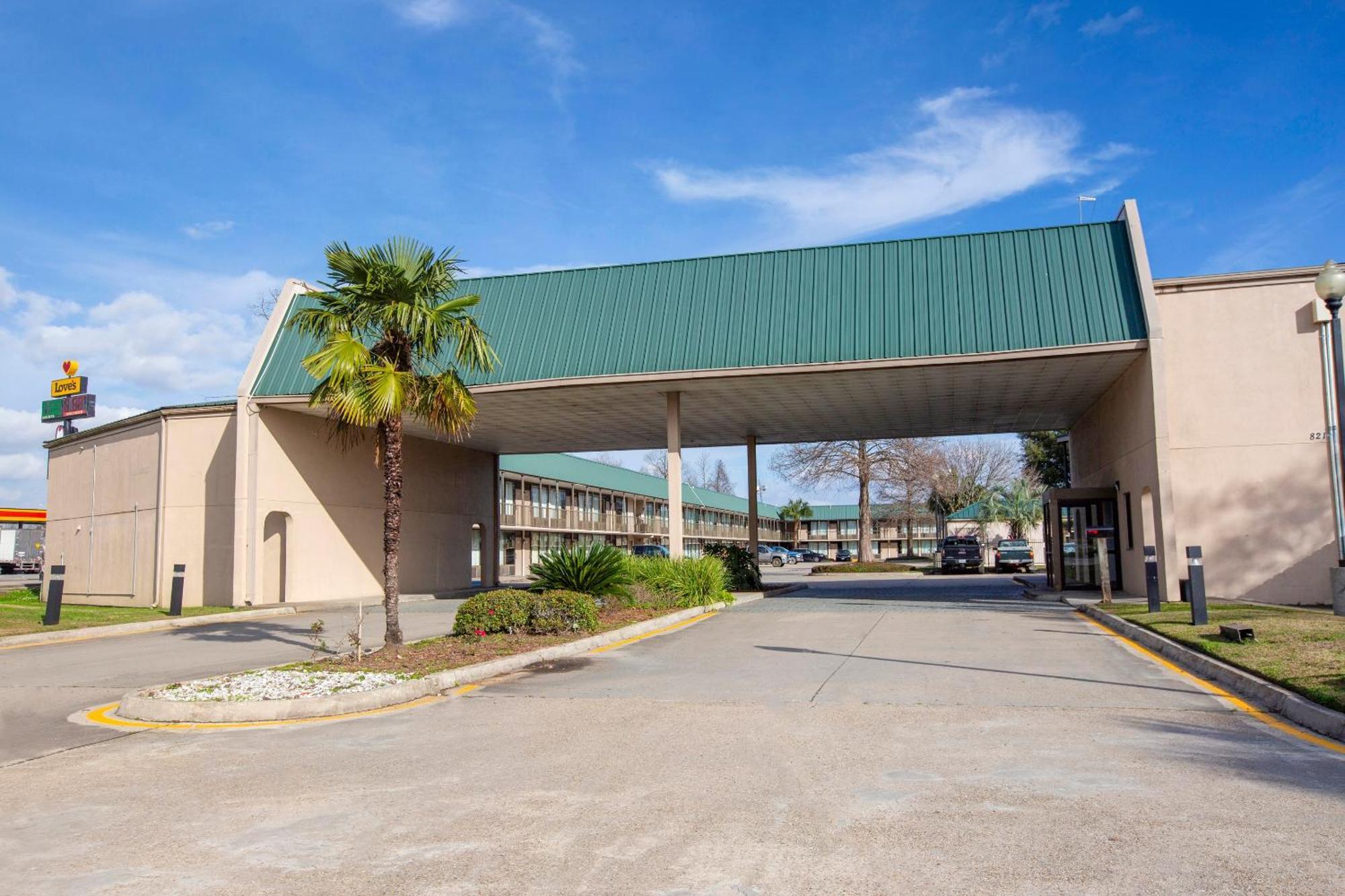 Oyo Hotel Port Allen La I-10 West Εξωτερικό φωτογραφία